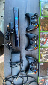 Microsoft Xbox 360 Slim Black 250GB Console - Image 2