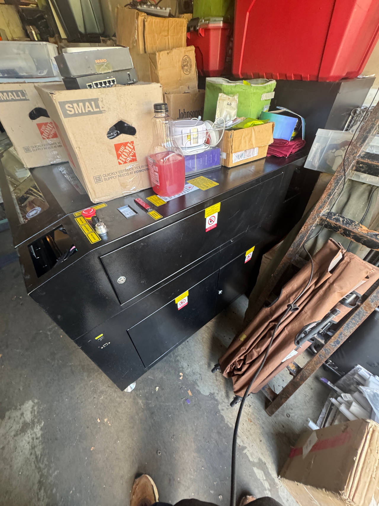 Full Spectrum Laser CO2 Laser Engraver Cutter 150W never used