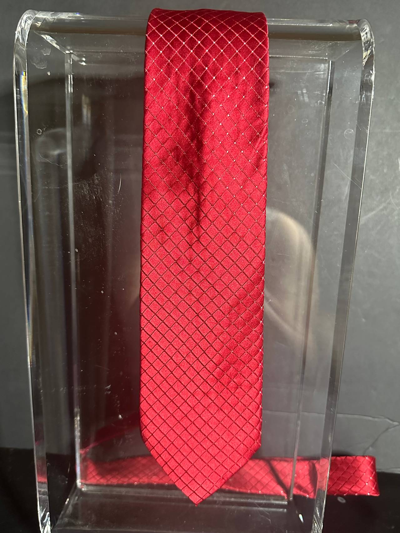 Donald J Trump Signature Collection Red Diamond Neck Tie Gold Bar President