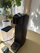 Carbon8 One Touch Sparkling Water Maker Black - Image 5
