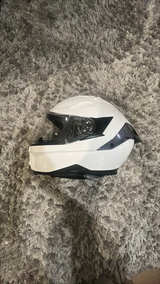 BILT Apex Motorcycle Helmet White - Image 2