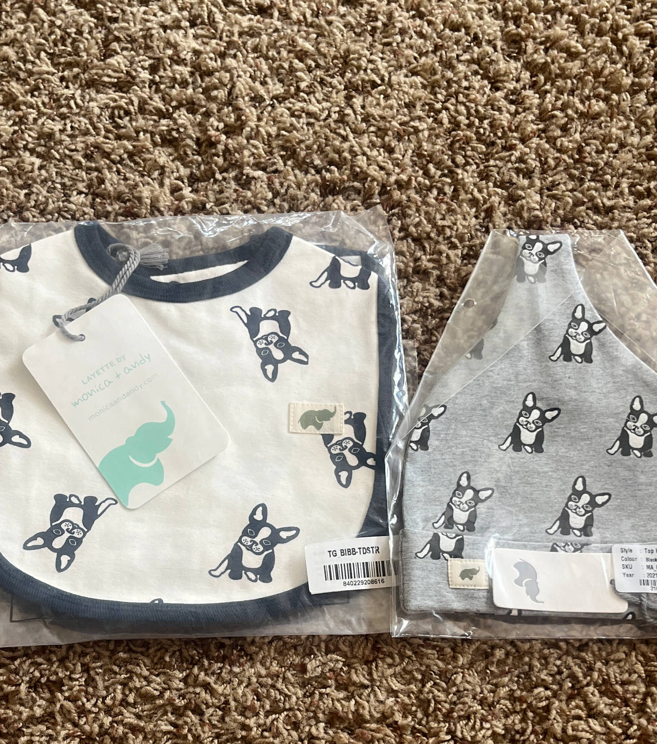 Monica + Andy French Bulldog Bib and Top Knot Hat Set 2 bibs 1 hat new