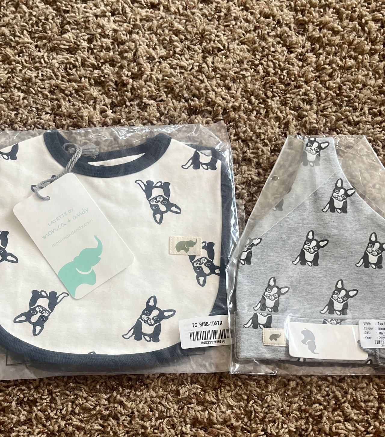 Monica + Andy French Bulldog Bib and Top Knot Hat Set 2 bibs 1 hat new