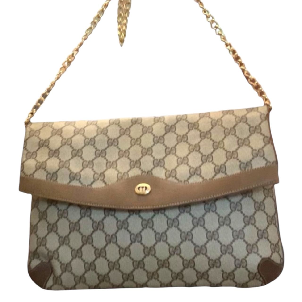 Gucci GG Supreme Canvas Shoulder Bag