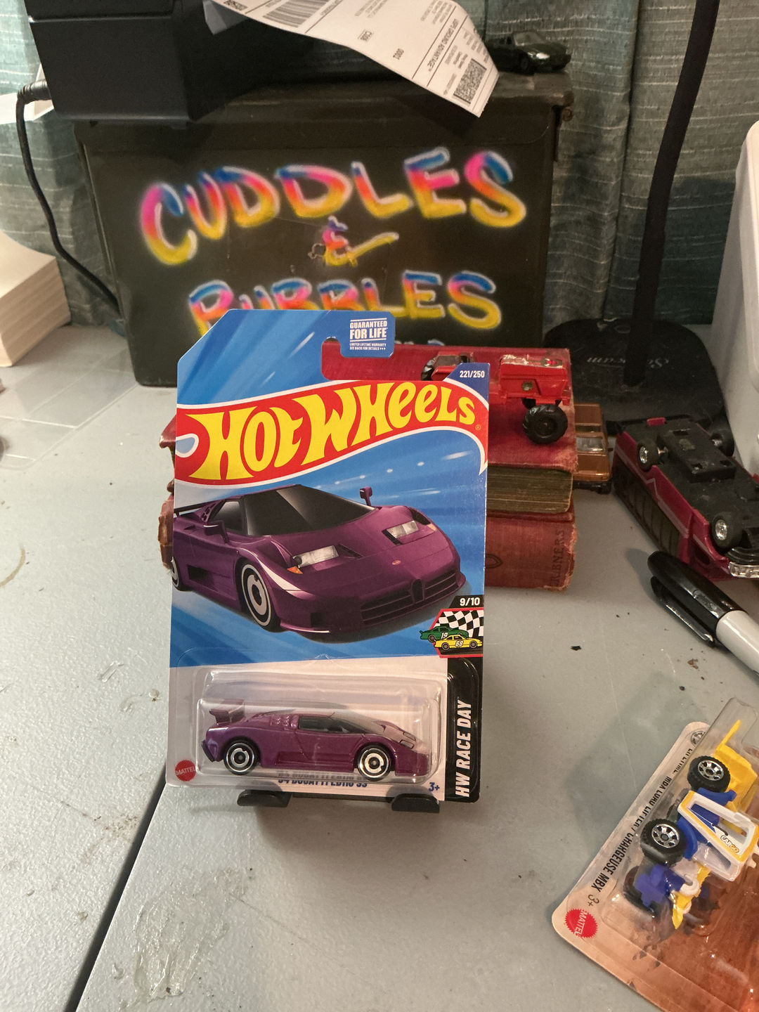 Hot Wheels Bugatti EB110 SS (HW Race Day)