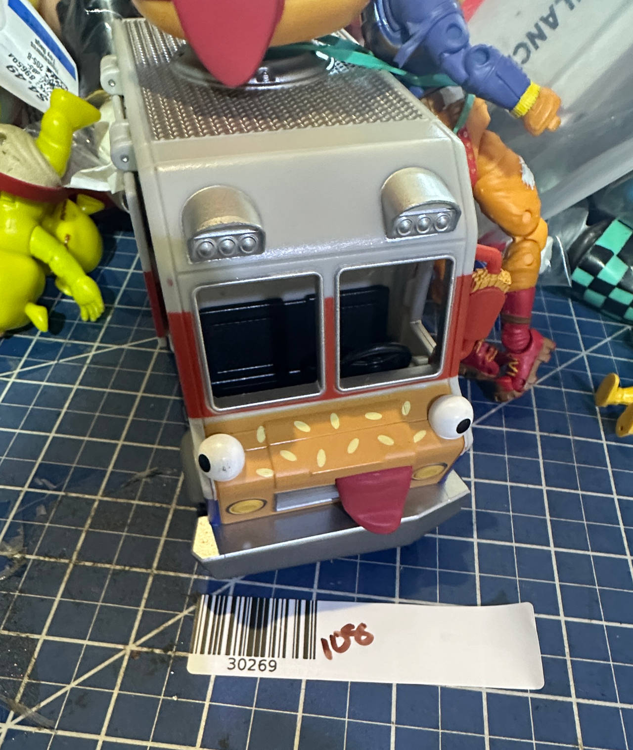 Fortnite Durrr Burger Food Truck Vehicle. 121