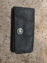 Michael Kors Jet Set Travel Continental Wallet - Image 1