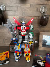LEGO Ideas Voltron 21311 - Image 1