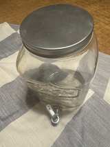 Yorkshire Glass 8L Beverage Dispenser - Image 5