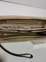 Michael Kors Jet Set Travel Continental Wristlet Wallet Gold - Image 7