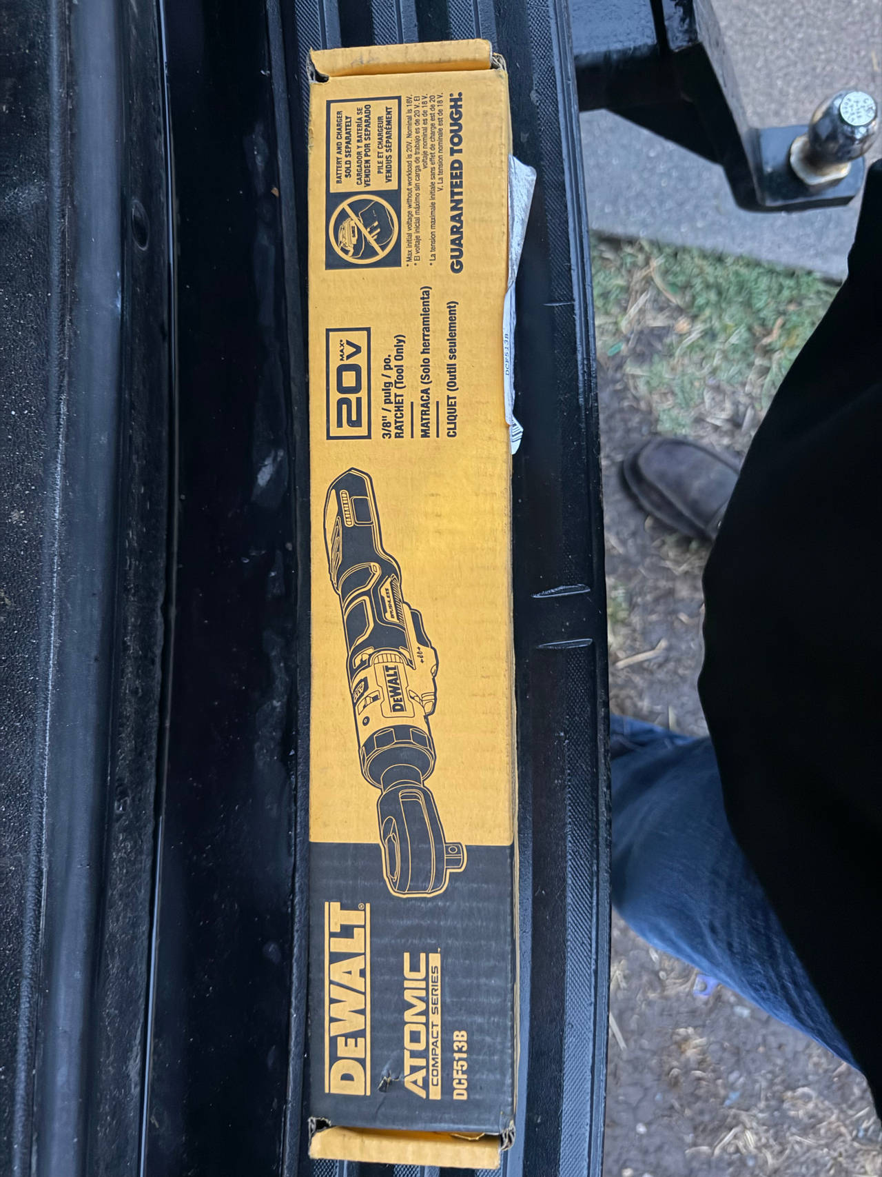 DeWalt DCF513B Atomic 20V MAX 3/8 in. Cordless Ratchet