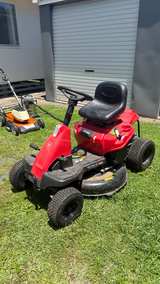 Rover Mini Rider 382/30 Hydro Ride On Mower - Image 5