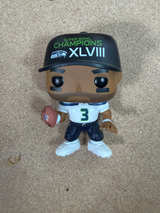 Funko Pop! NFL Russell Wilson Super Bowl XLVIII Champions #01 - Image 1