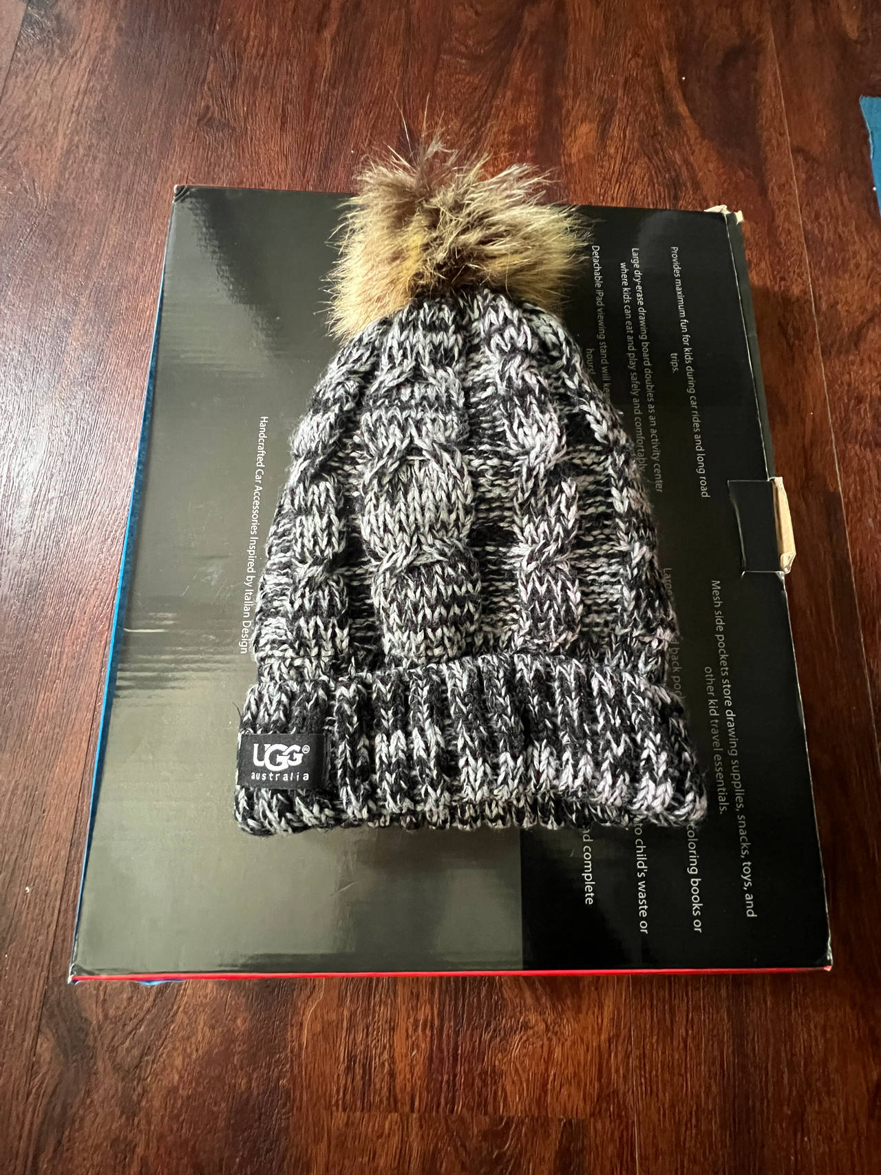 UGG Women's Pom Knit Beanie