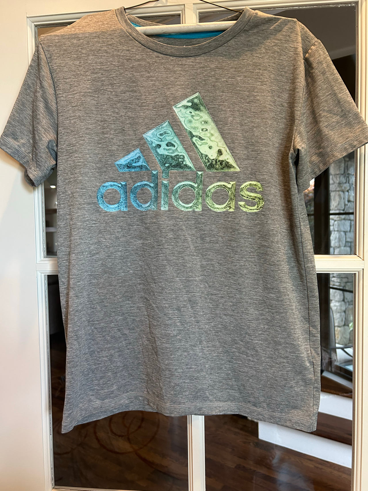 Adidas T-Shirt