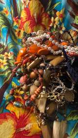 Mixed Costume Jewelry Bulk Lot 1 - Image 4