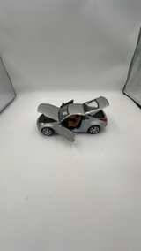 Maisto Nissan 350Z 1:18 Scale Die-cast Model Car - Image 2