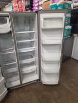 GE 25.3 Cu. Ft. Side-By-Side Refrigerator - Image 4