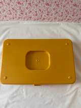 Vintage Wil-hold Yellow Thread Storage Box Wilson MFG Corp - Image 5