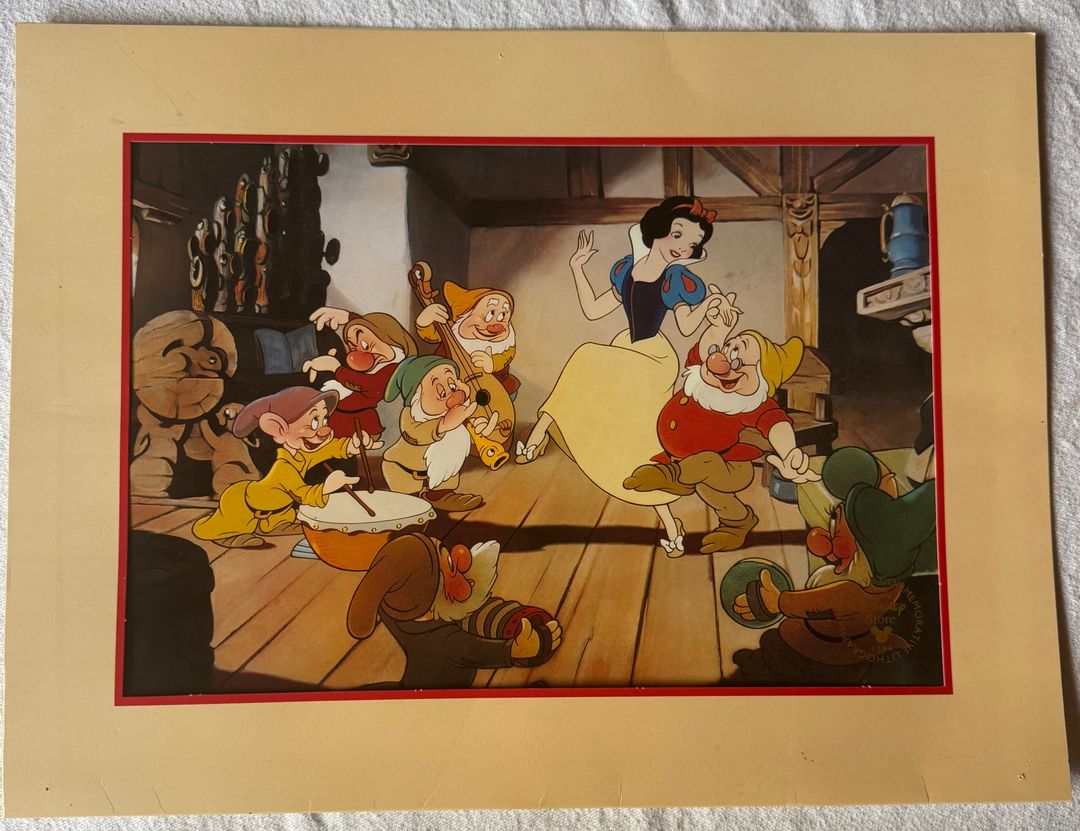 Vintage 1994 Disney Store Exclusive Snow White and the Seven Dwarfs Lithograph