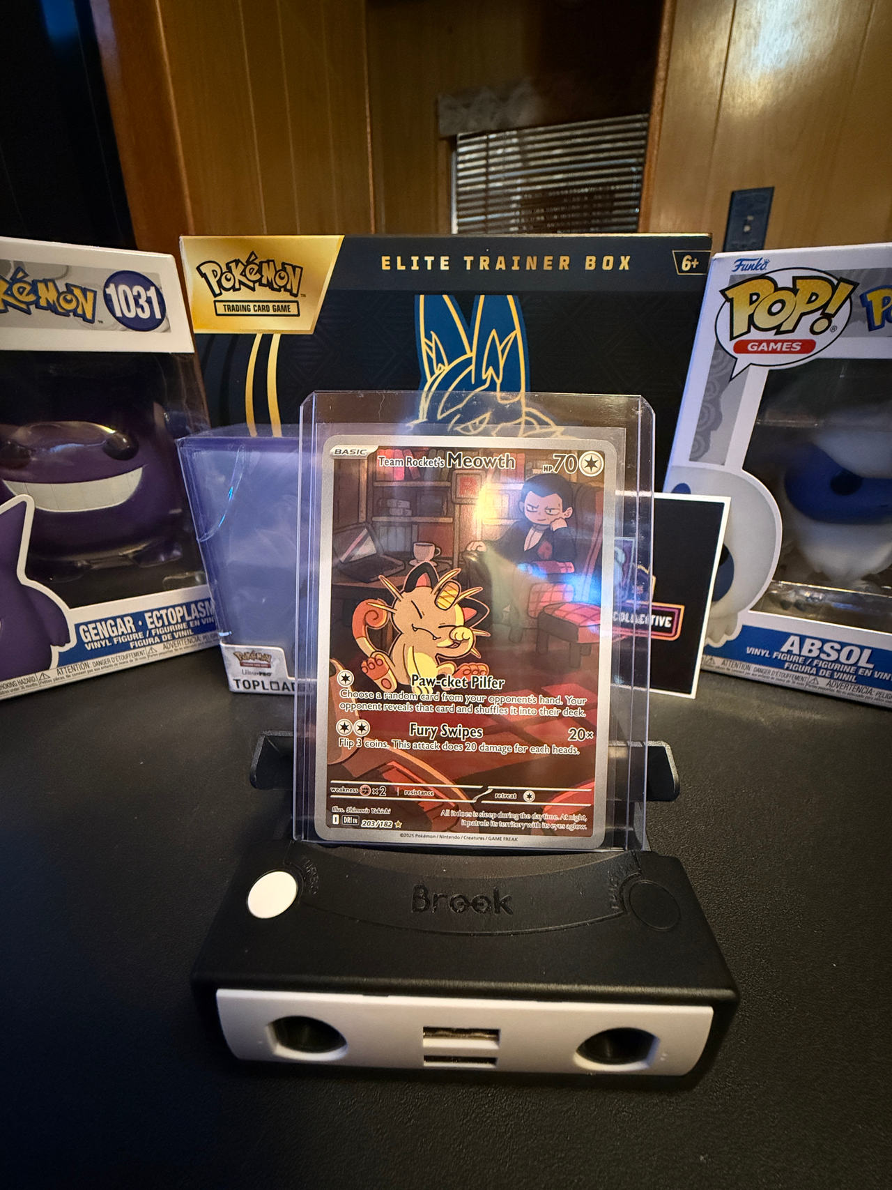 Team Rocket's Meowth Pokémon Card