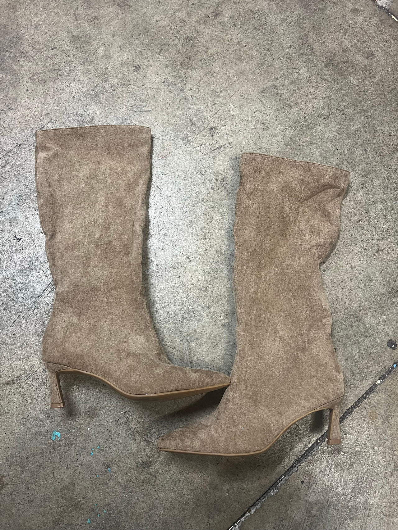 Suede Knee-High Heeled Boots