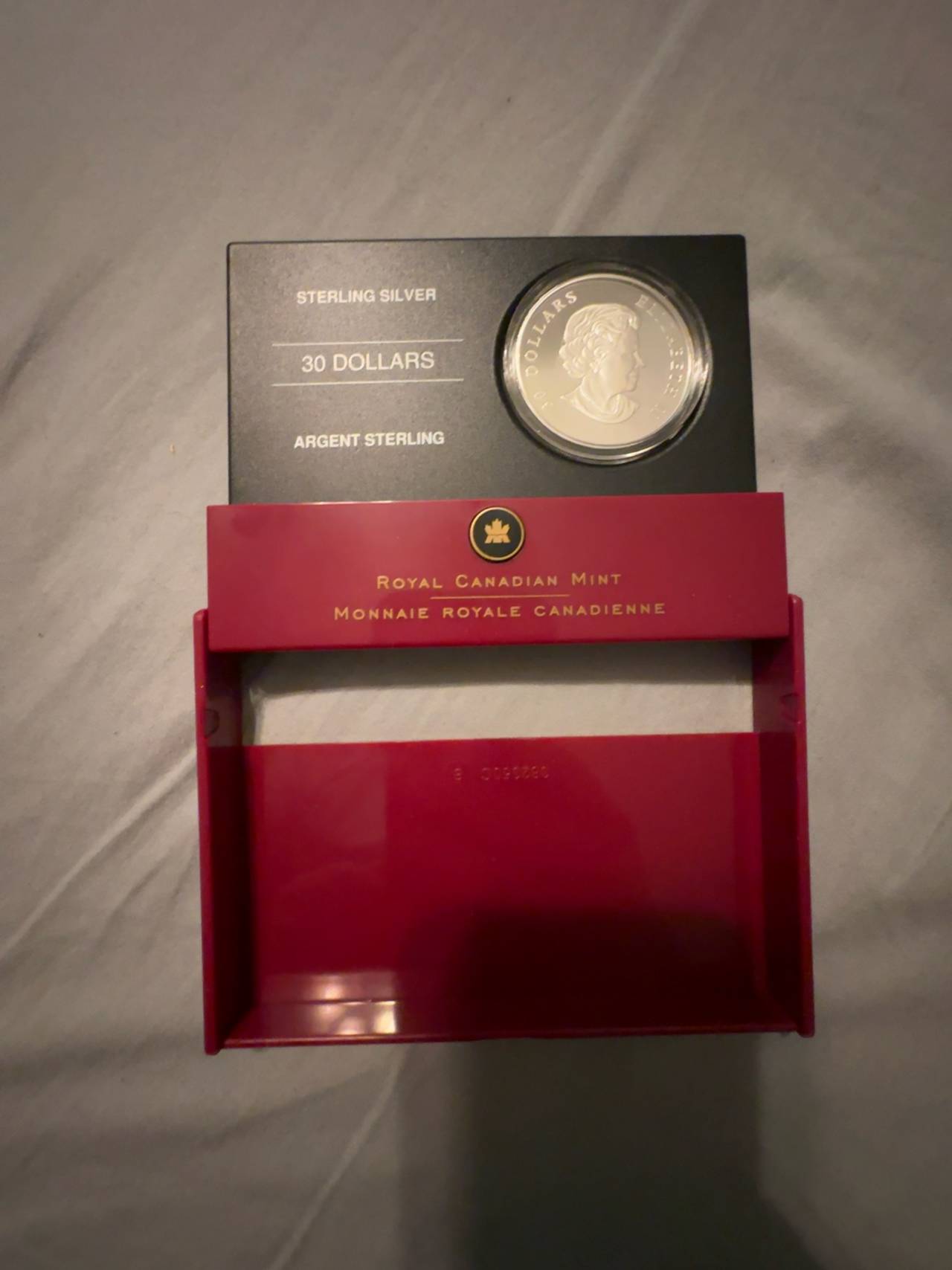 Royal Canadian Mint Canadian Commemorative Silver Coin