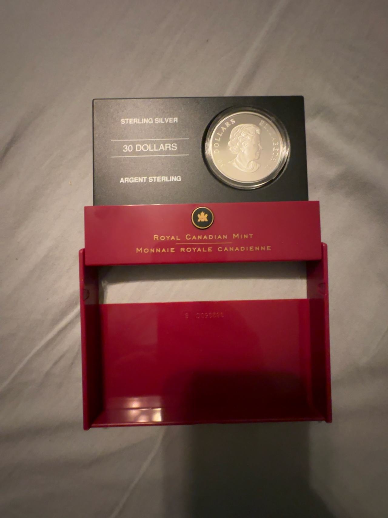 Royal Canadian Mint Canadian Commemorative Silver Coin