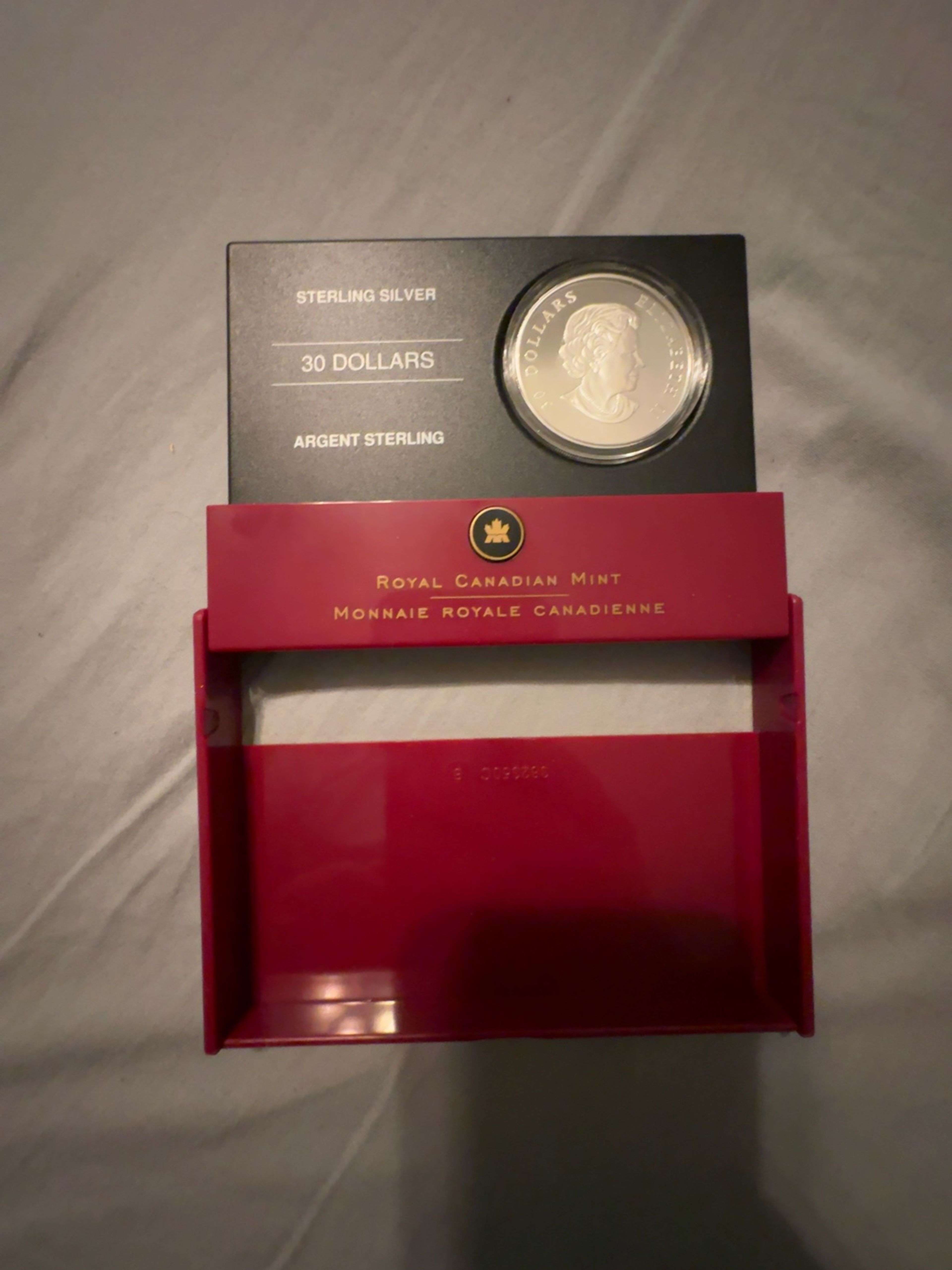 Royal Canadian Mint Canadian Commemorative Silver Coin