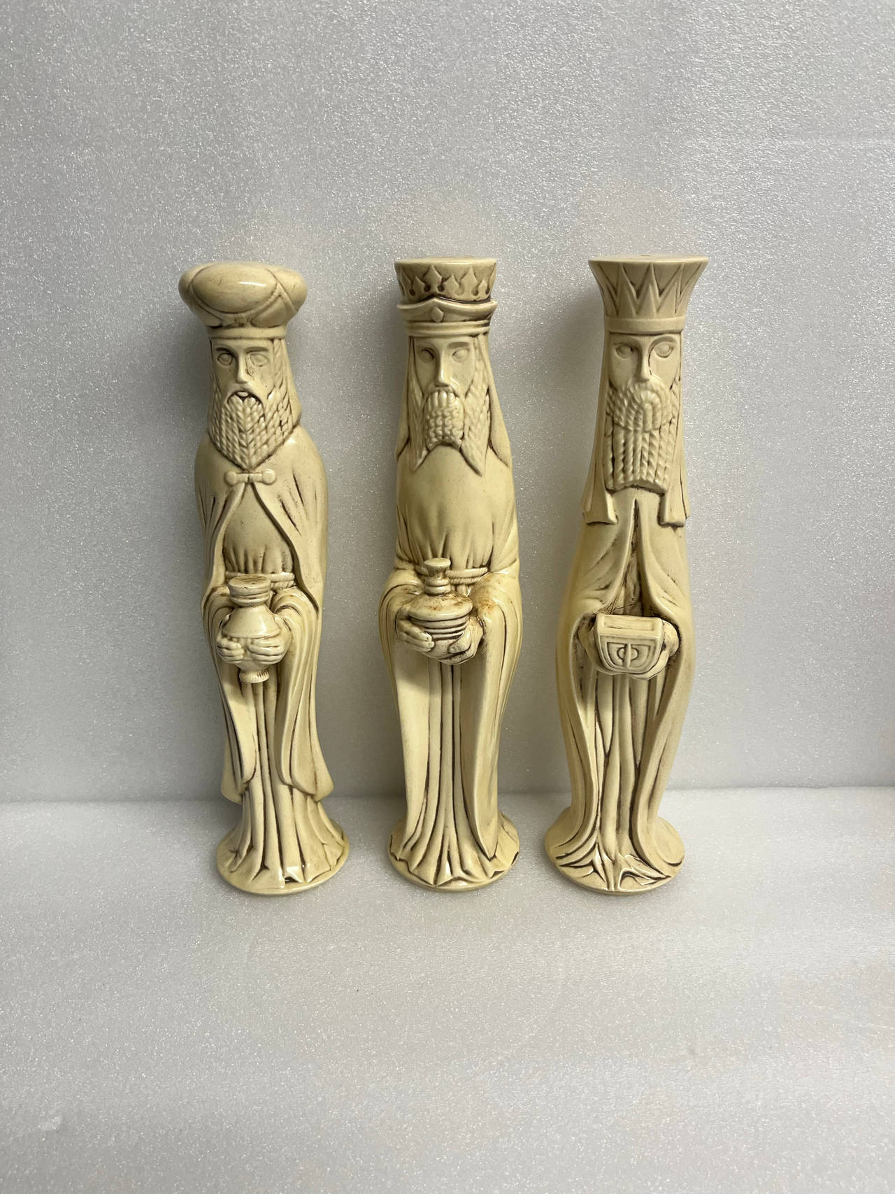 Atlantic Mold Vintage Ceramic Three Wise Men Magi Figurines
