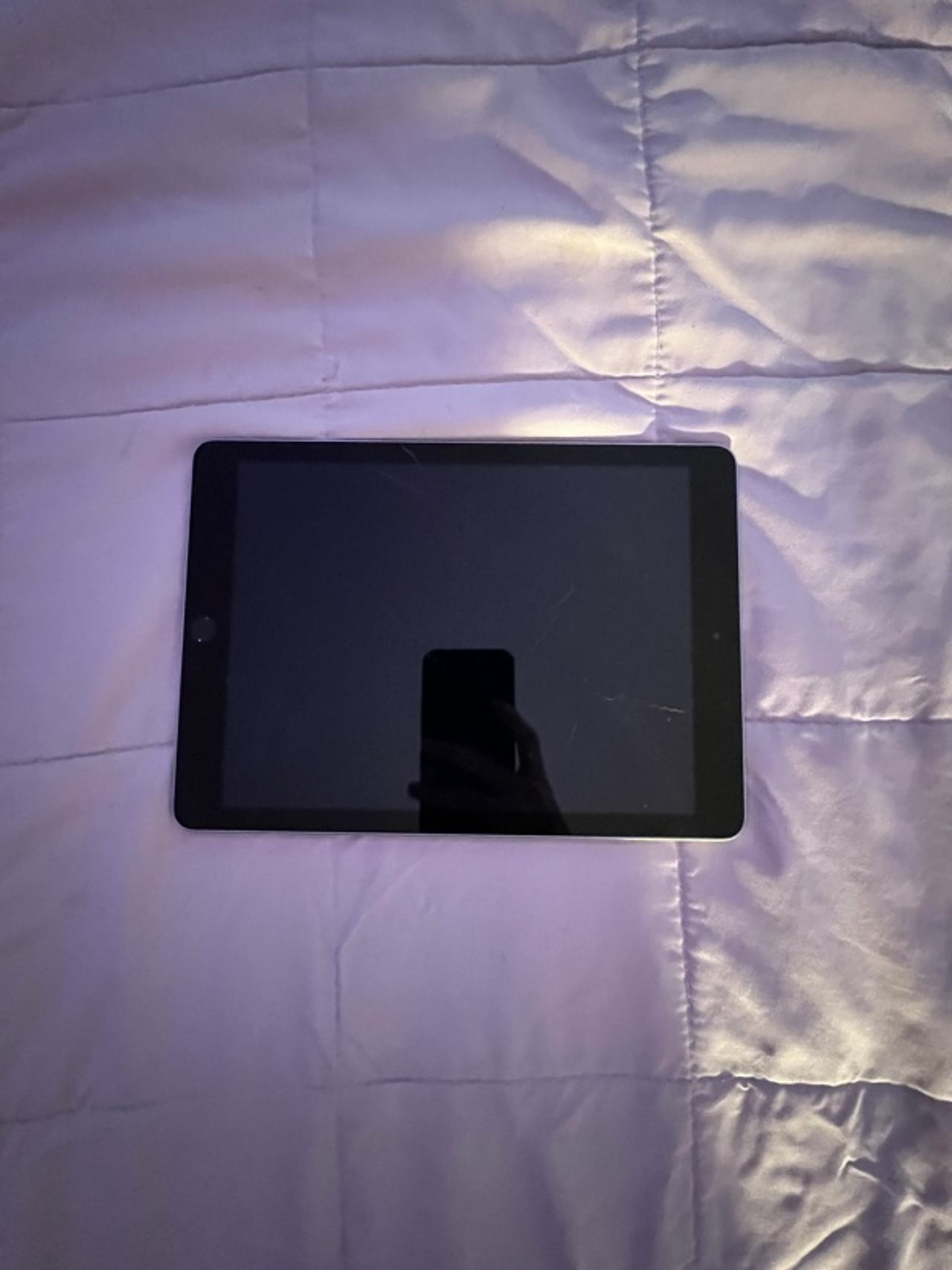 Apple iPad 5th Generation Space Gray