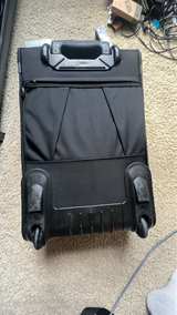 Travelpro Crew Series Rollaboard Carry-on Luggage - Image 4