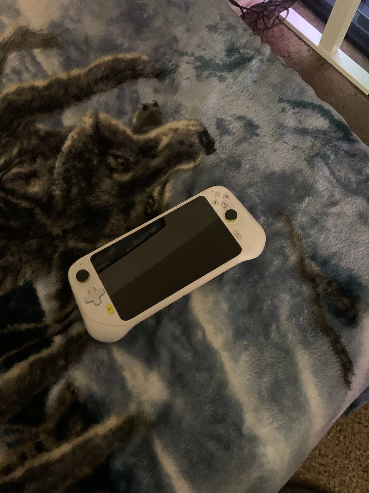 Logitech G Cloud Gaming Handheld