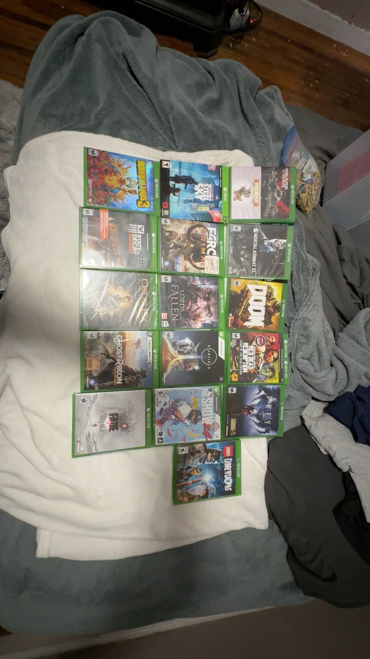 Microsoft Xbox One-Series X Games lot 
