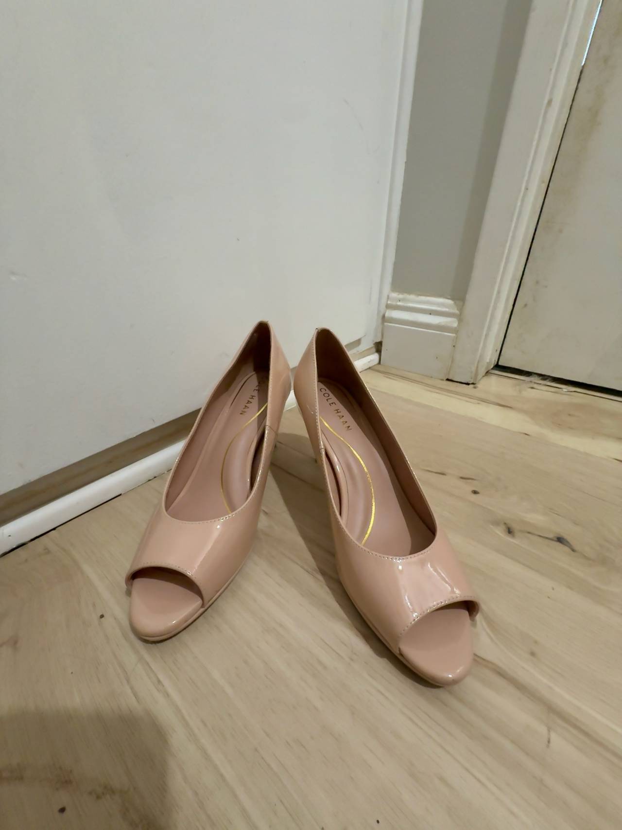 Cole Haan Women's Drado Peep Toe Platform Pump 80mm Beige