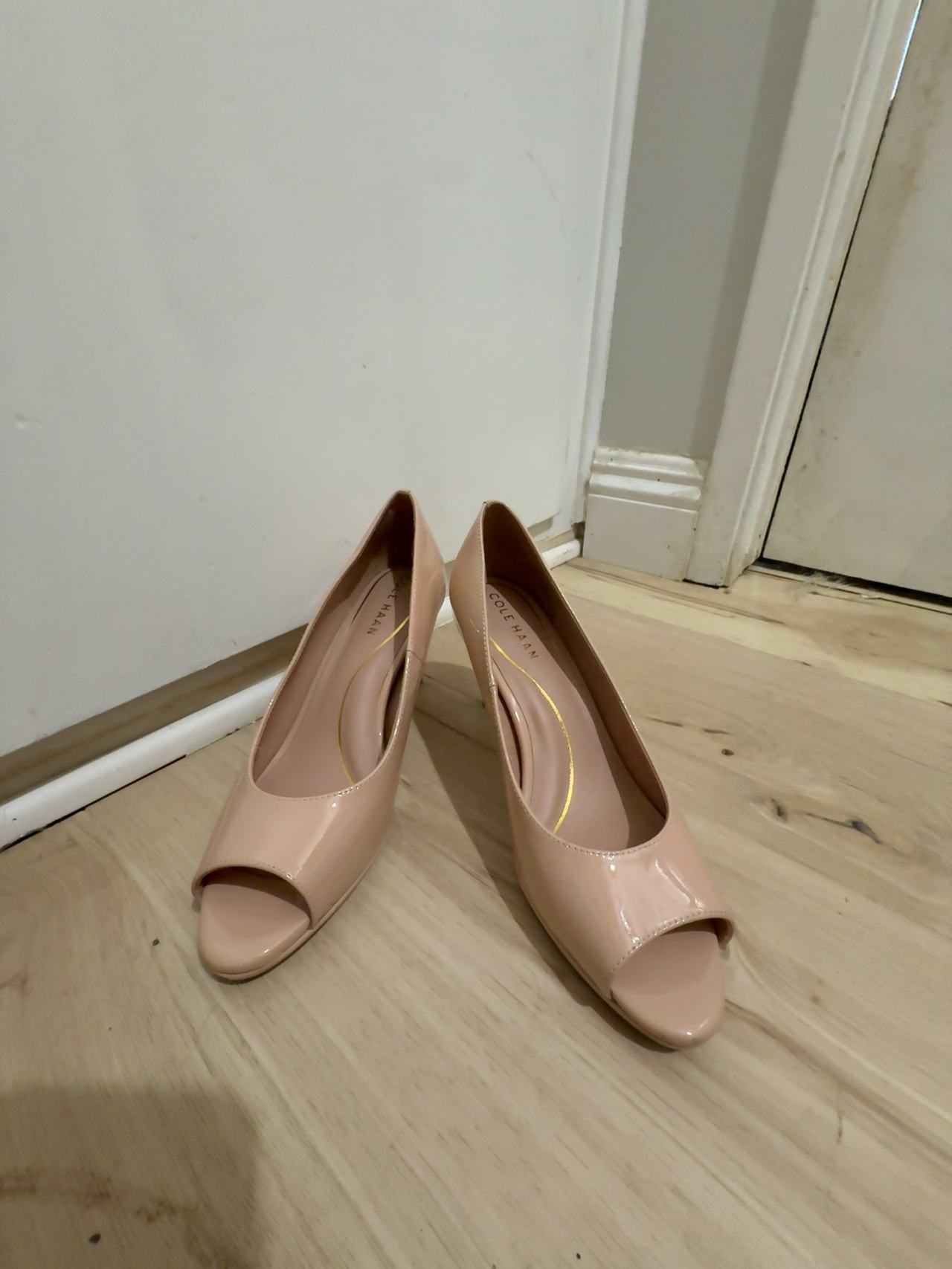 Cole Haan Women's Drado Peep Toe Platform Pump 80mm Beige