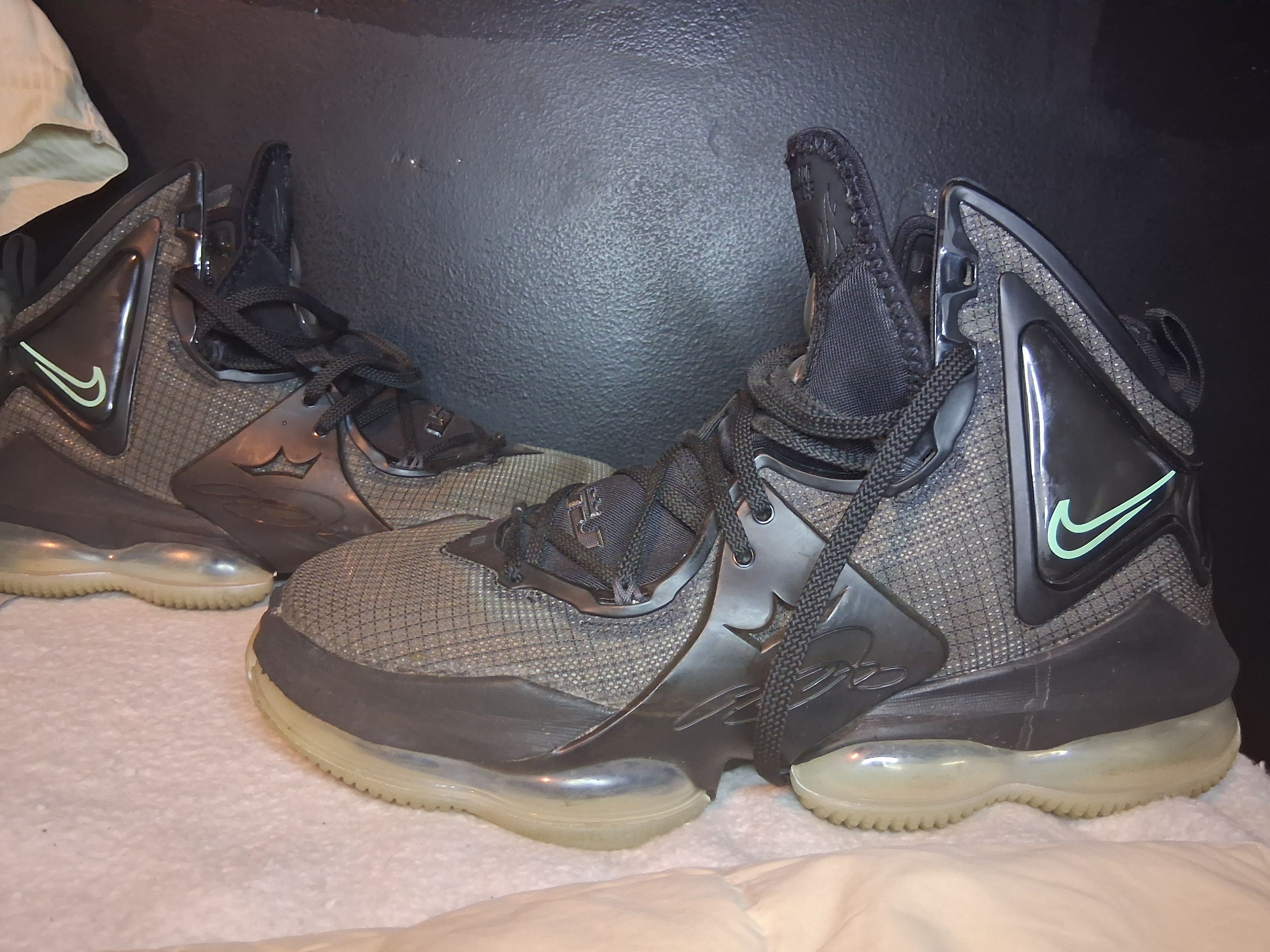 Nike LeBron 19 Dutch Blue Lime Glow size 10 - Image 5