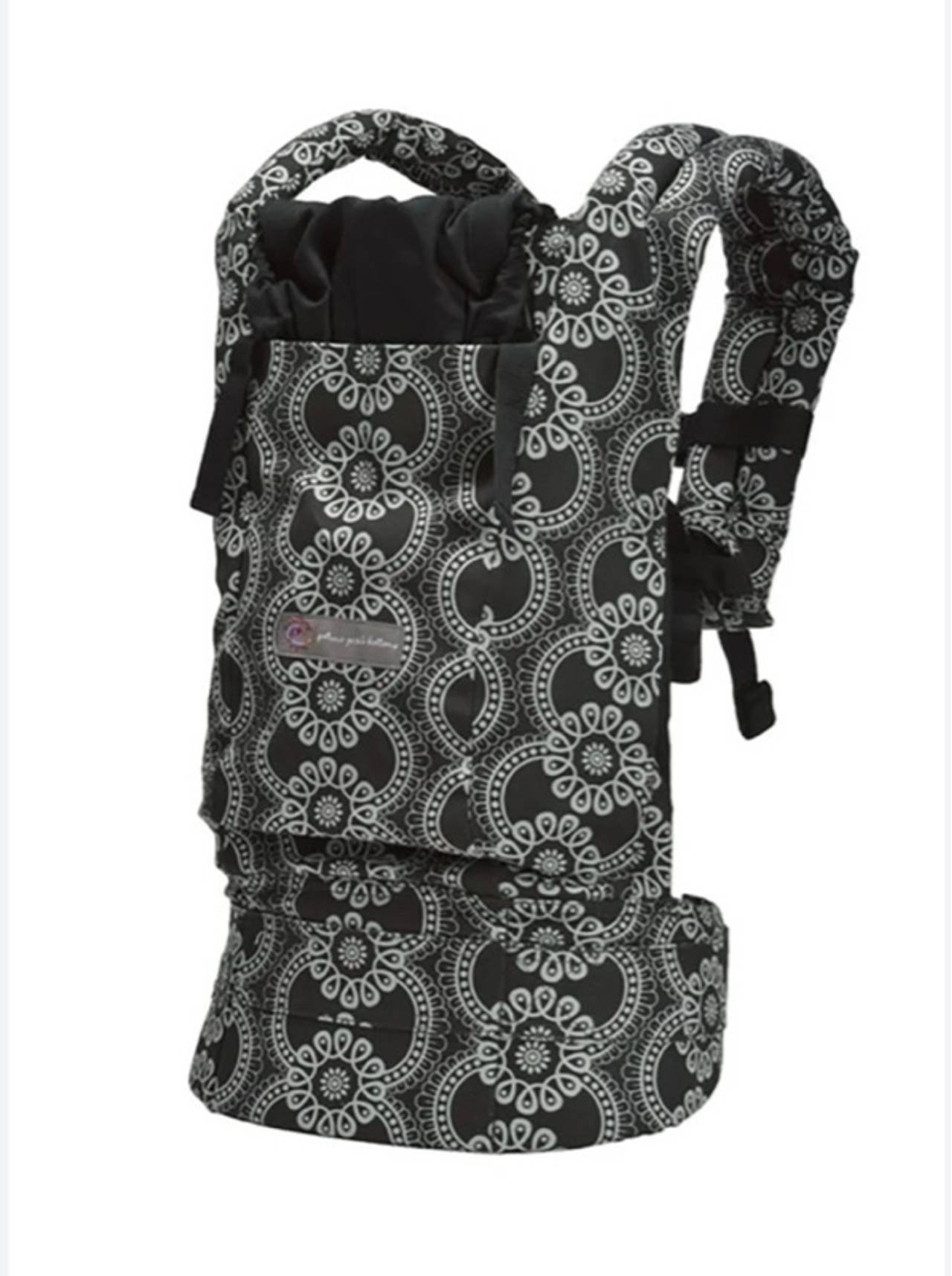 Ergobaby Organic Baby Carrier Petunia Pickle Bottom Evening in Innsbruck