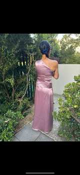One-Shoulder Satin Evening Gown - Image 5