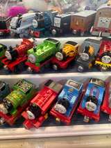 Thomas & Friends Take Along Die-cast Train Lot 25 pcs - Image 2
