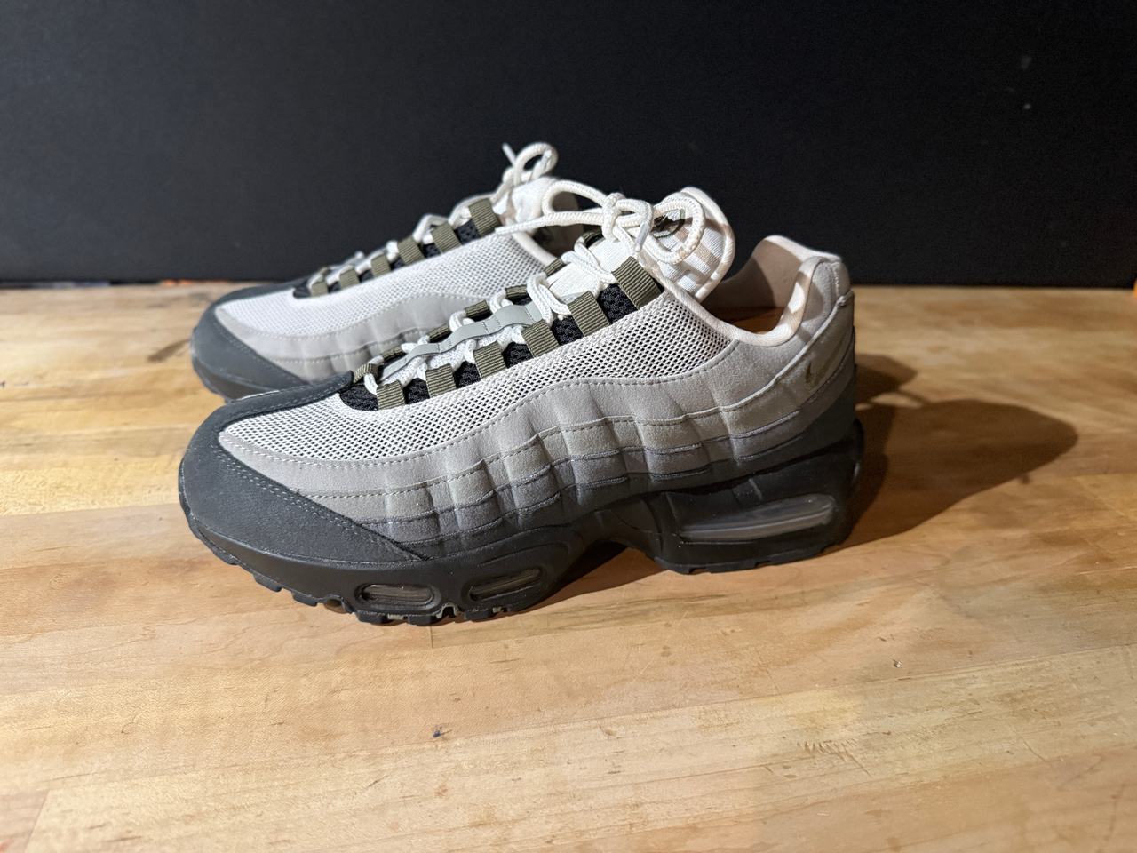 Nike Air Max 95 Grey Olive Black Womens 10.5