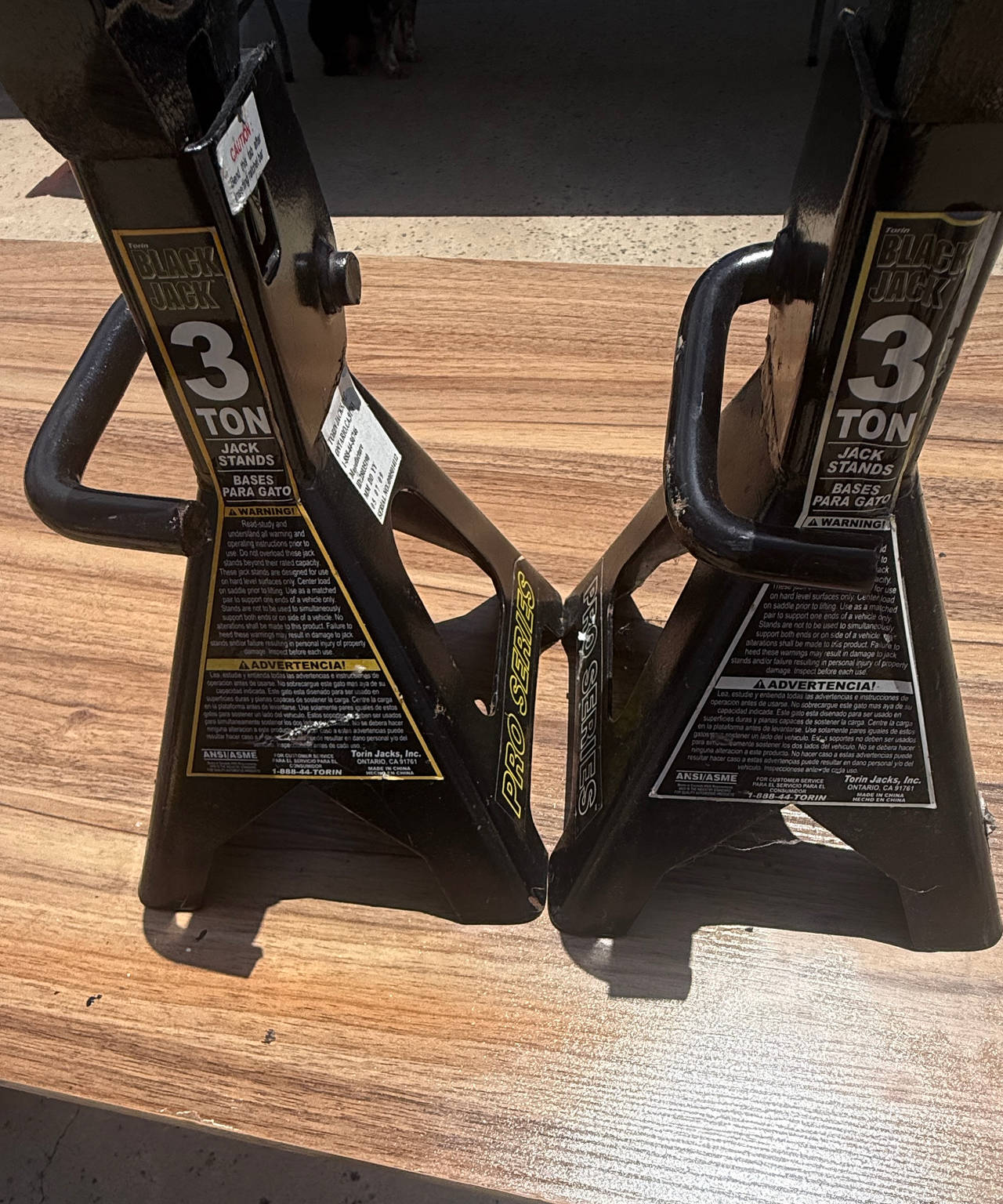 Black Jack Pro Series 3 Ton Jack Stands