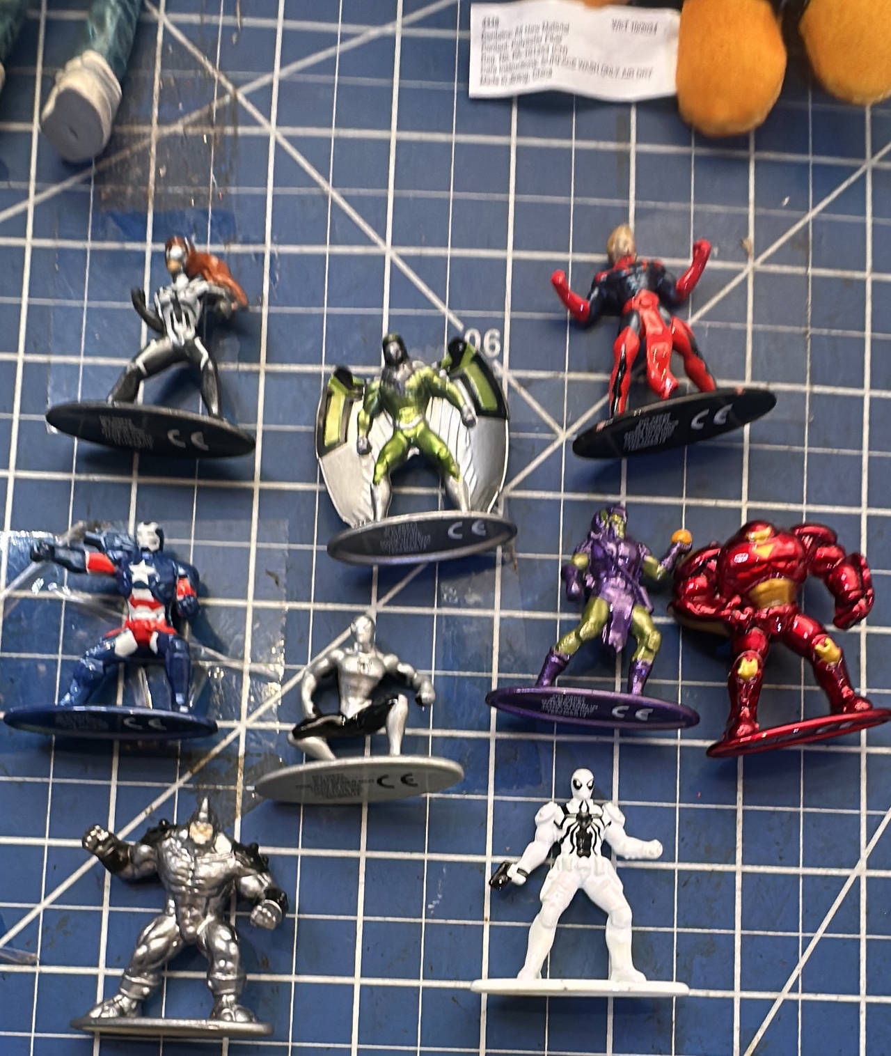 Jada Toys Marvel Nano Metalfigs Die-Cast Figures. 123
