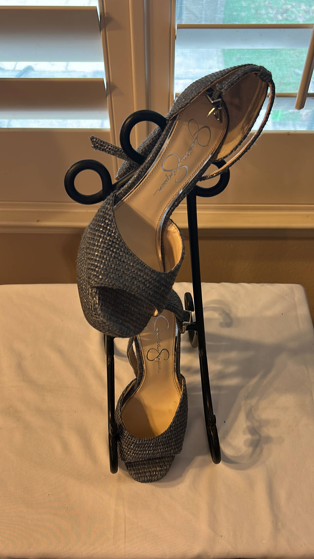 Jessica Simpson Women's Peep Toe Heels