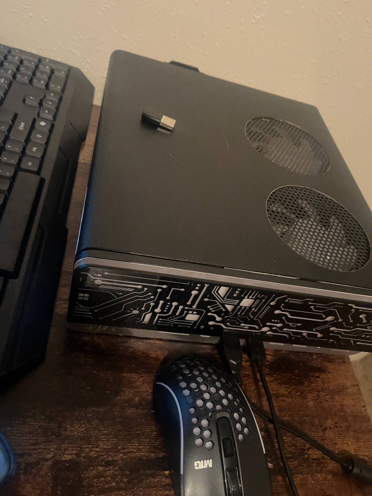 Small Form Factor Desktop PC
