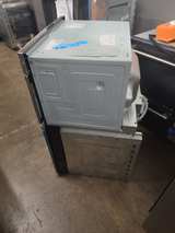 GE 30" Built-In Microwave/Wall Oven Combo PK7800SKSS dented - Image 3