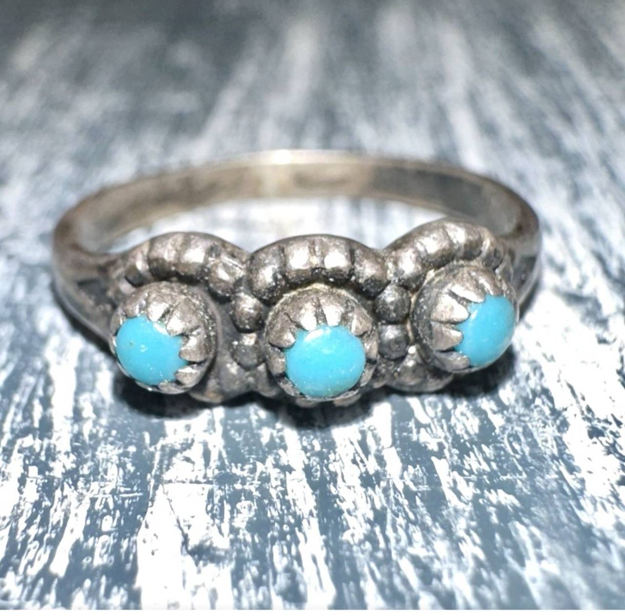 Vintage Turquoise Three-Stone Silver Ring
