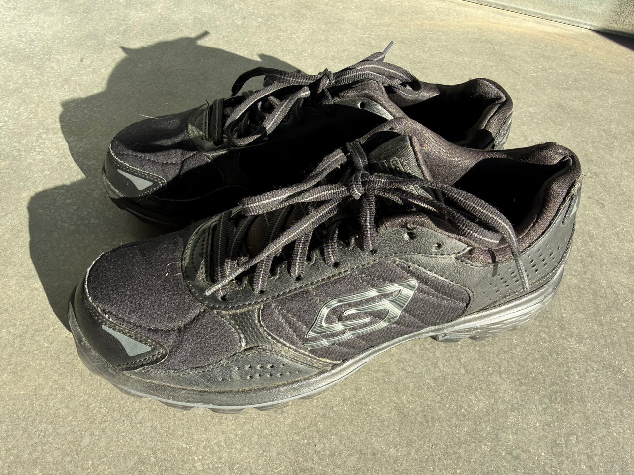 Skechers Sport Afterburn Memory Foam Sneaker (women’s 7)