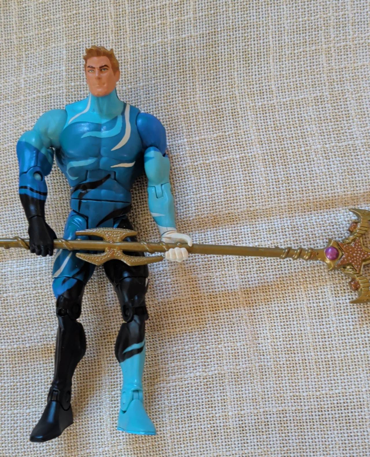 Mattel DC Universe Classics Wave 2 Aquaman (Water Armor) Action Figure