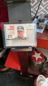 1992 Donruss Mark McGwire #285 Baseball Card - Image 2